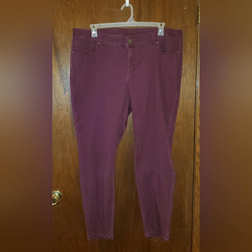 Lane Bryant Signature Fit Mid Rise Skinny Jeans Sz 22 Burgundy
